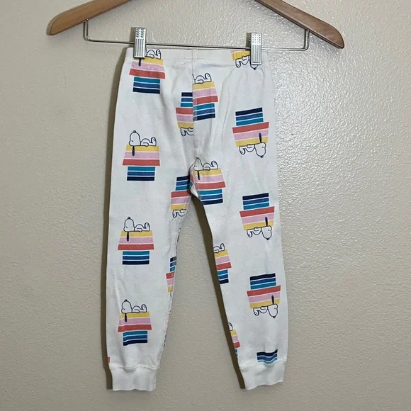 Hanna Andersson Peanuts Snoopy Organic Cotton Pajama Set - Picture 6 of 8